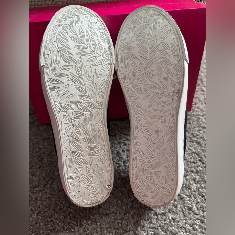 Lilly Pulitzer Black Velvet Ribbon Lace Low Top Lisa Sneakers-7 - Picture 6 of 8